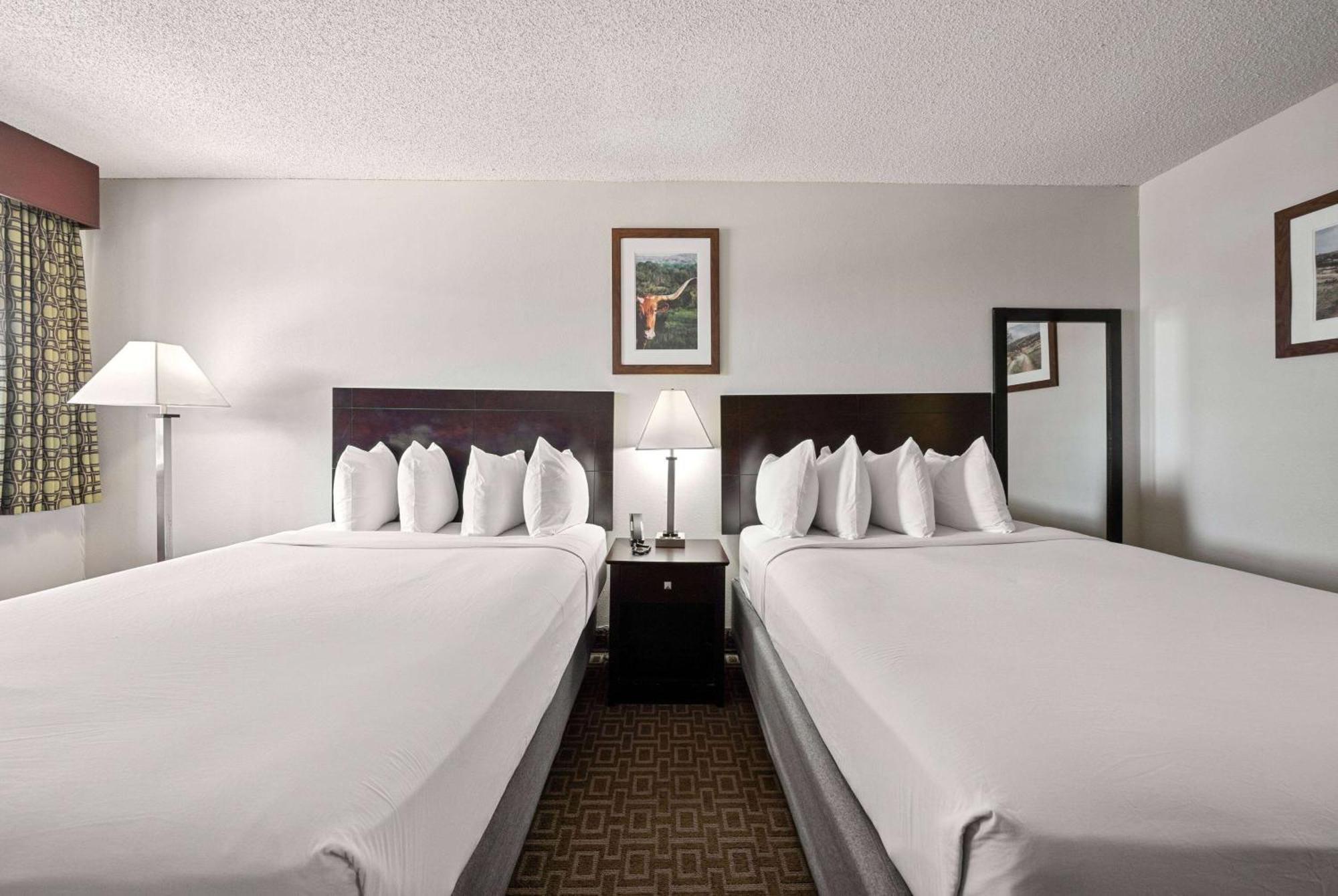 Days Inn By Wyndham راوند روك المظهر الخارجي الصورة